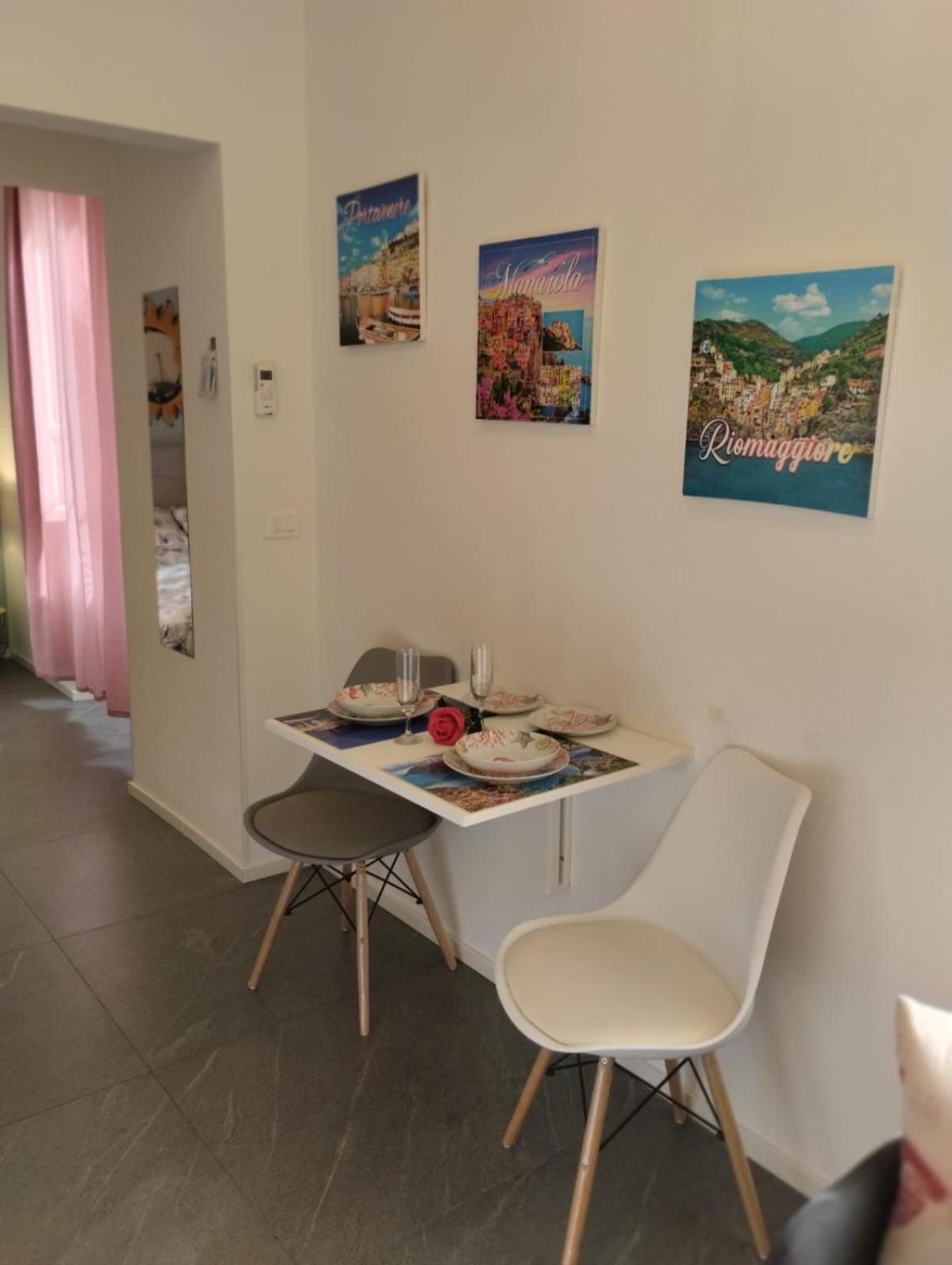Apartamento Casa Vacanze Buddy La Tua Base Per Visitare Il Mare Delle Cinque Terre La Spezia Exterior foto