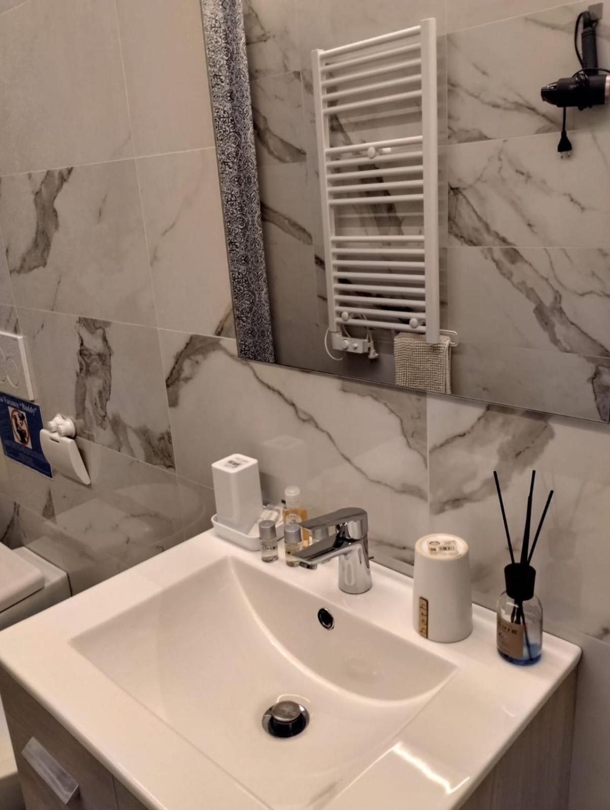 Apartamento Casa Vacanze Buddy La Tua Base Per Visitare Il Mare Delle Cinque Terre La Spezia Exterior foto